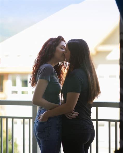 kissing lesbians|Kissing Lesbian Porn Videos 